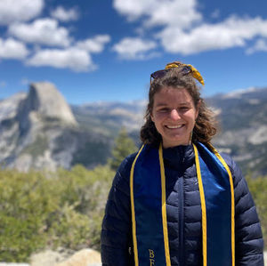 Meet your Posher, Juliana